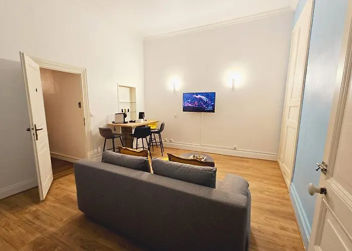 Apartamento Elegencia-t2 De Charme-hyper Centre-fibre *