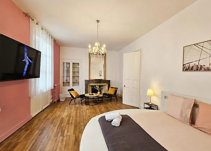 Elegencia-t2 De Charme-hyper Centre-fibre Apartamento *