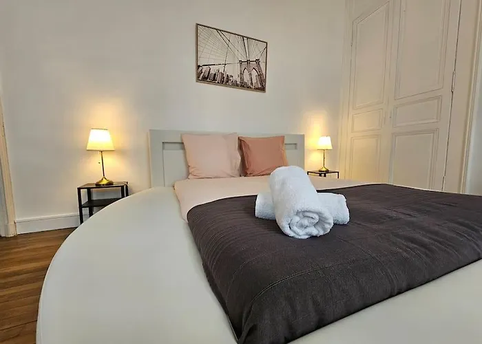 Elegencia-t2 De Charme-hyper Centre-fibre Apartamento *